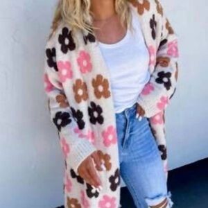 Blakeley Women's daisy cloud Cardigan size PS